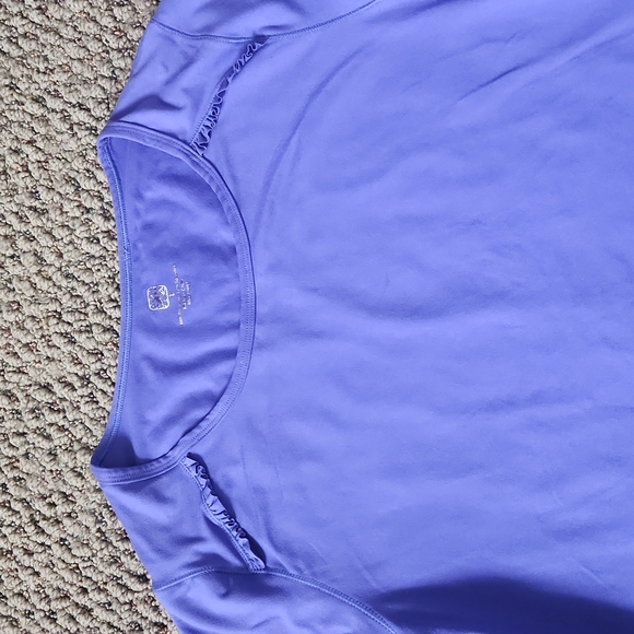 Lot: Pink and Purple Workout tops - Picture 3 of 7